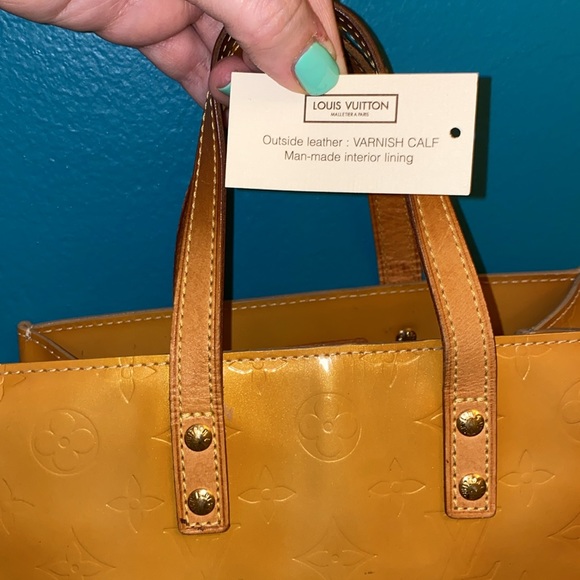 SALE!🎉LV🎉Louis Vuitton Vernis Yellow Gold Mini Tote Bag - Picture 7 of 7